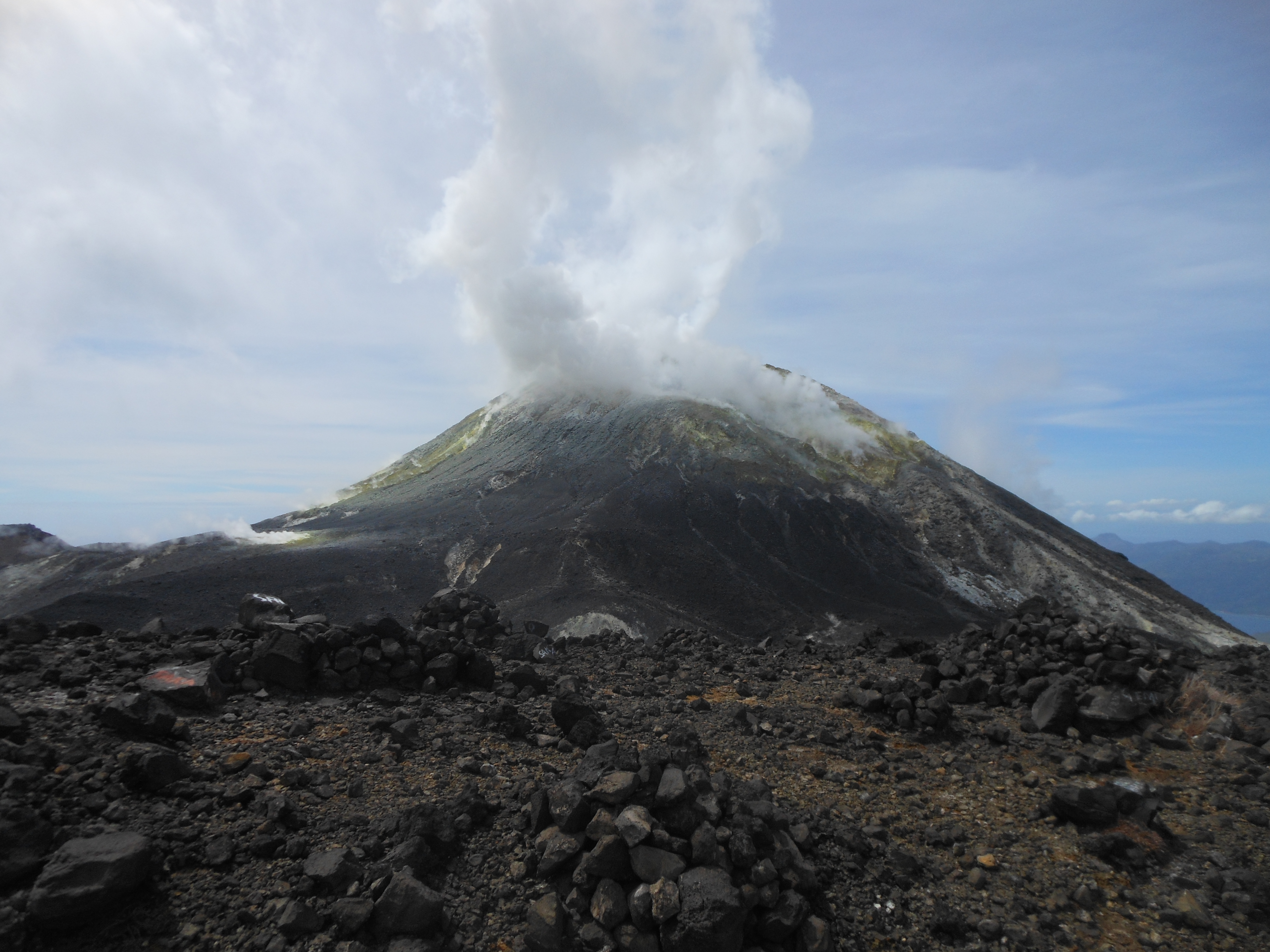 Gunung Lewotolo | Gunung Bagging